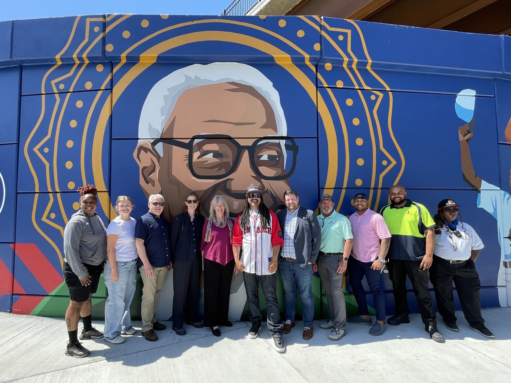 Art in the Loop, Downtown Council, Downtown & River Market CIDs, MODOT and Sike Style celebrate new mural